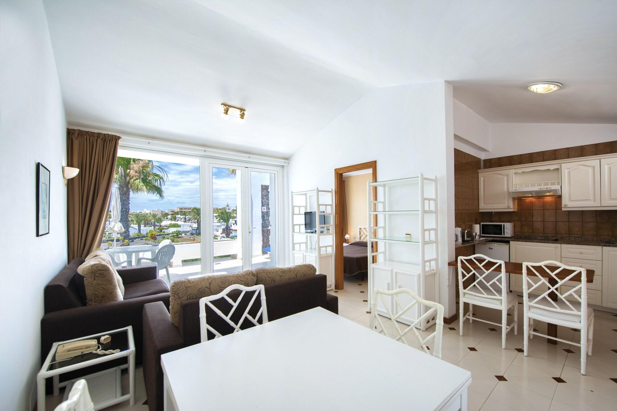 Camel'S Spring Club Apartman Costa Teguise Kültér fotó